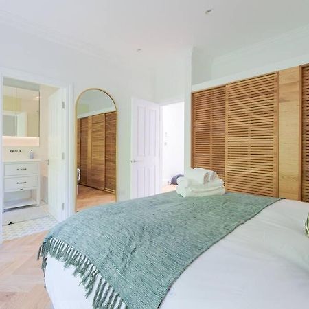 Stunning Two Bed Apartment Rh8 Londen Buitenkant foto